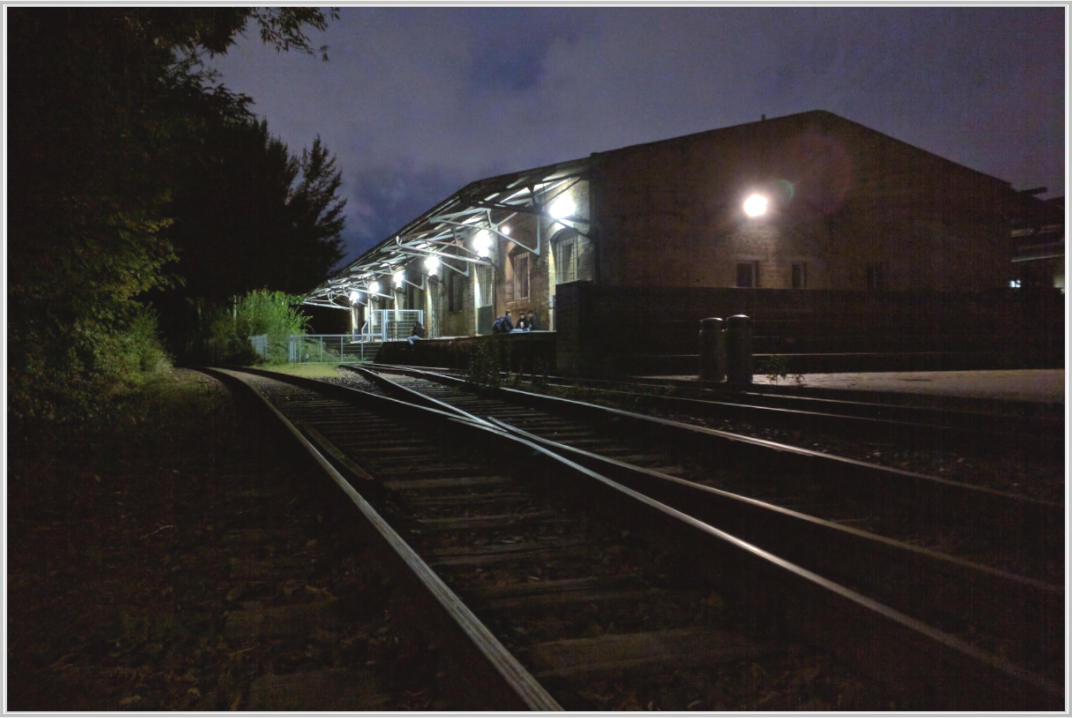 Main image Berlin Bahnhof at Night