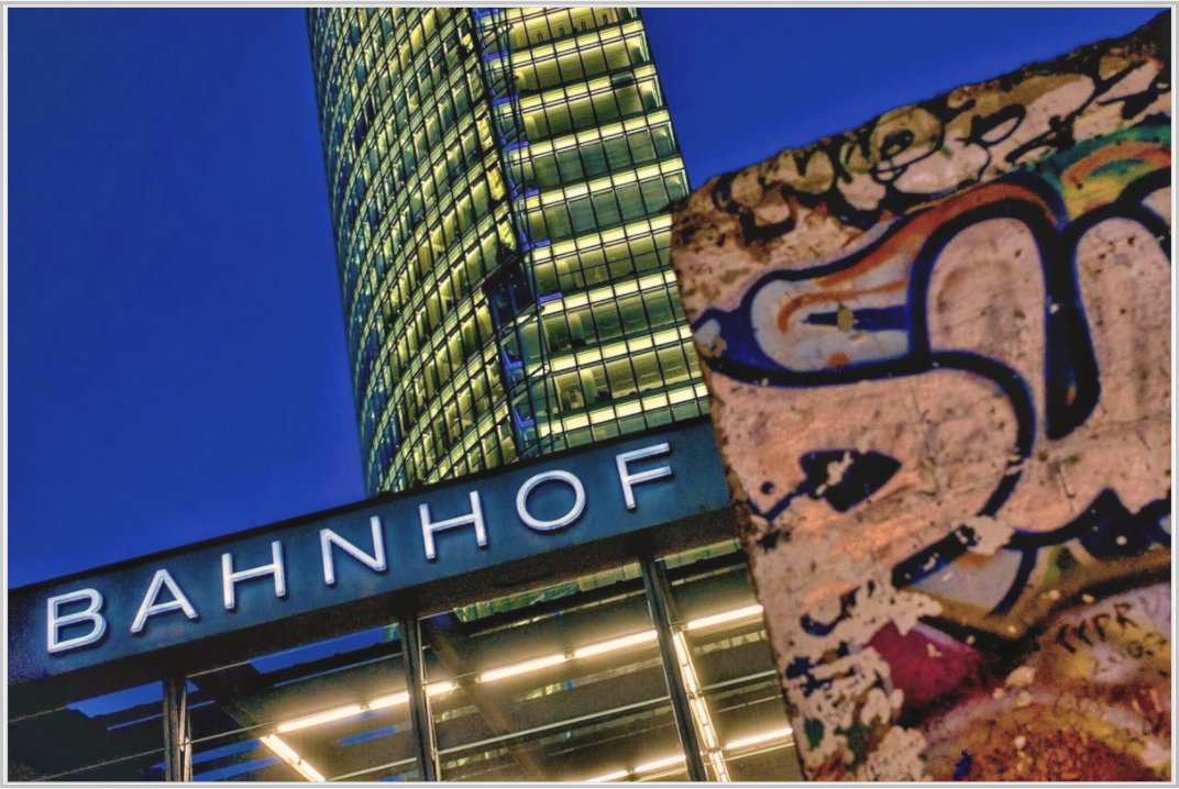 Main image Bahnhof at Potsdamer Platz