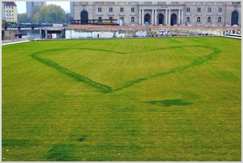 Main image Site of the current Prinzessinnenpalais