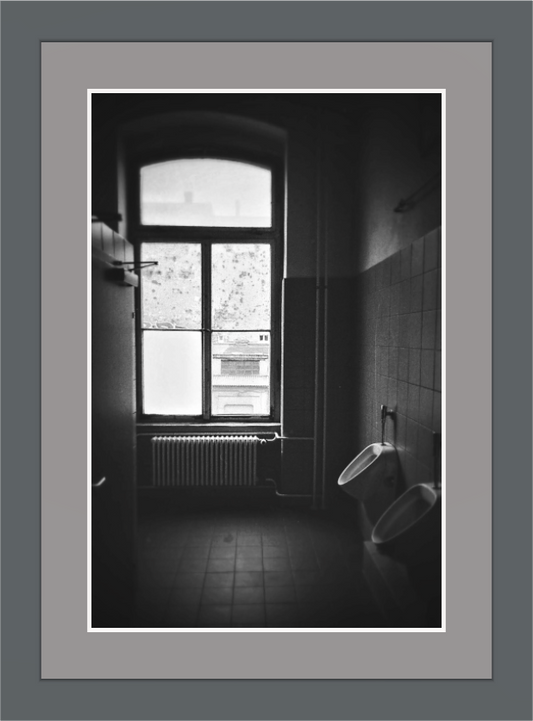 Main image WC at CO Berlin