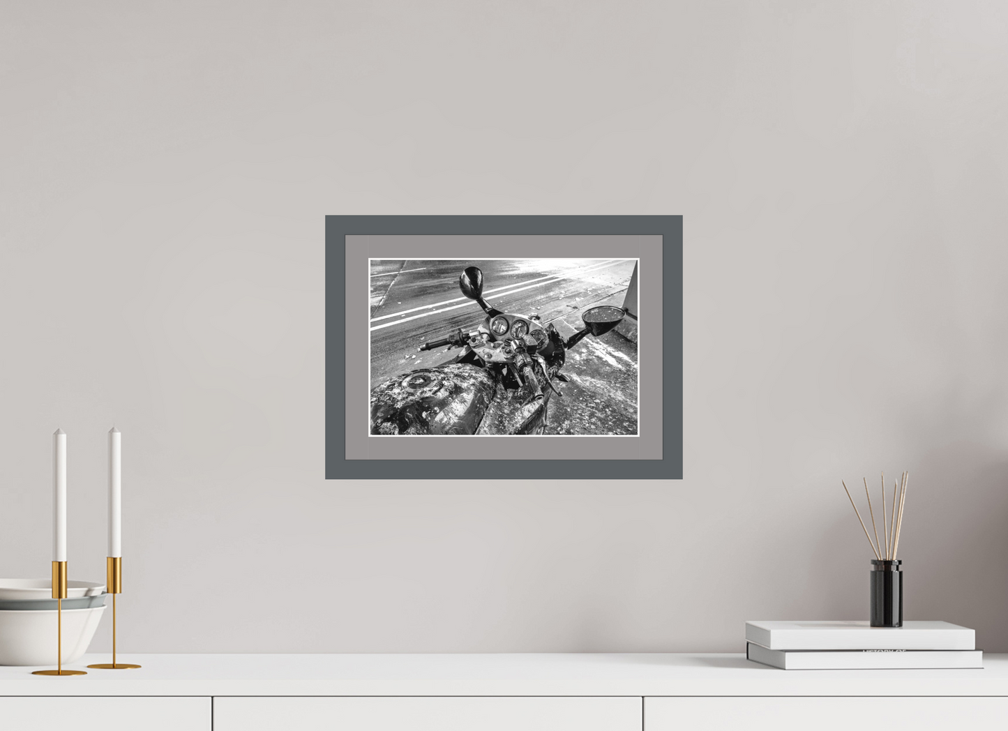 12 x 8″, Solid Wood Frame with Passse-partout Schiese